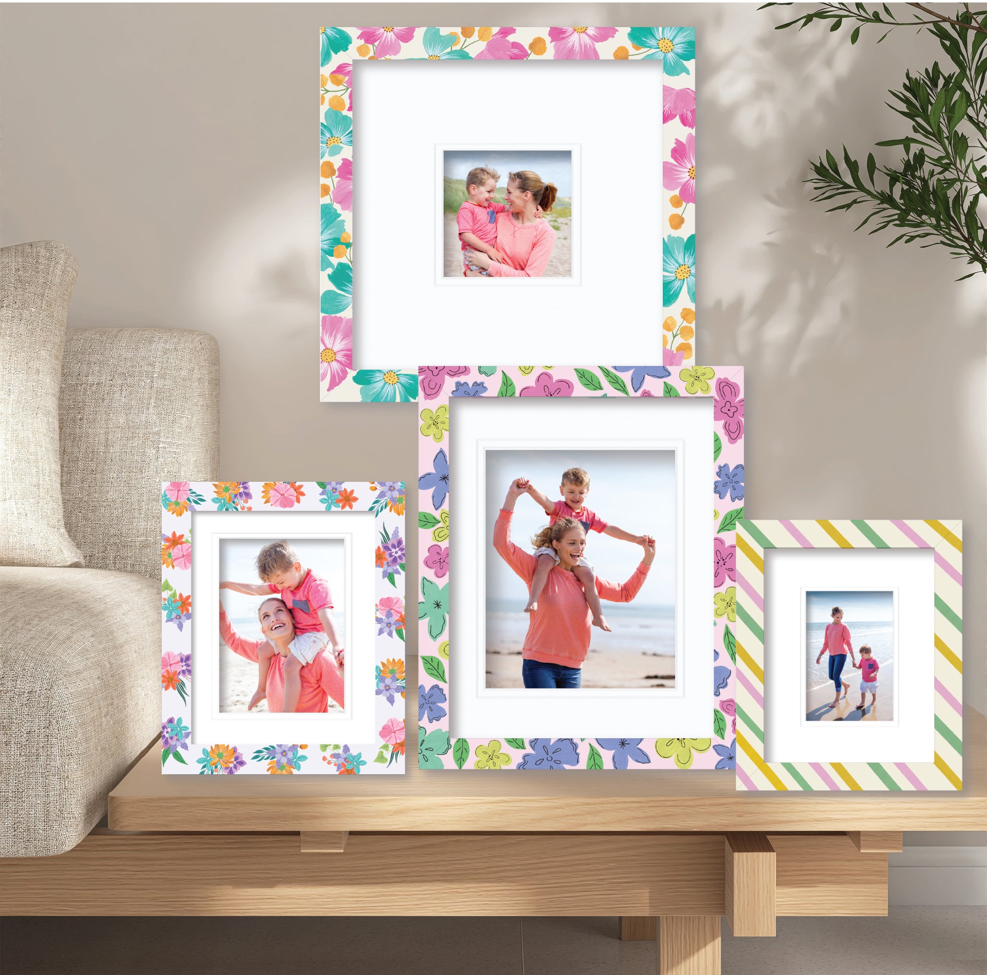ColorBloom Moments™ - Festive Florals - Easel Back/Wall Frame Set