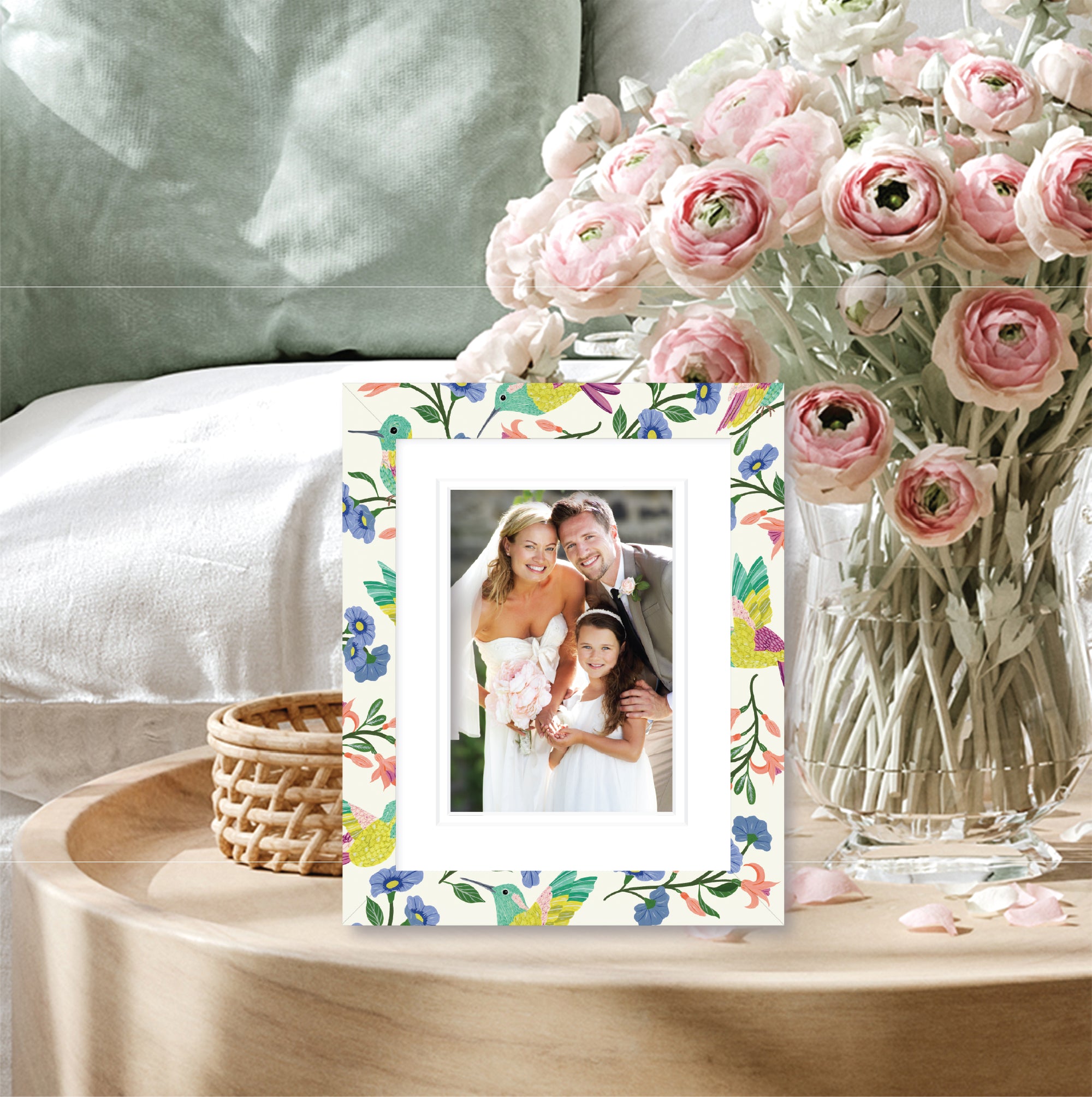 ColorBloom Moments™ - From My Garden - 8"x10" 1-5"x7" Opening Easel Back/Wall Frame