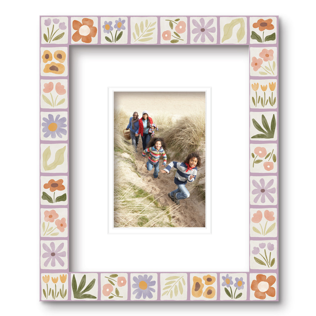 ColorBloom Moments™ - Wildflower - 8"x10" 1-4"x6" Opening Easel Back/Wall Frame