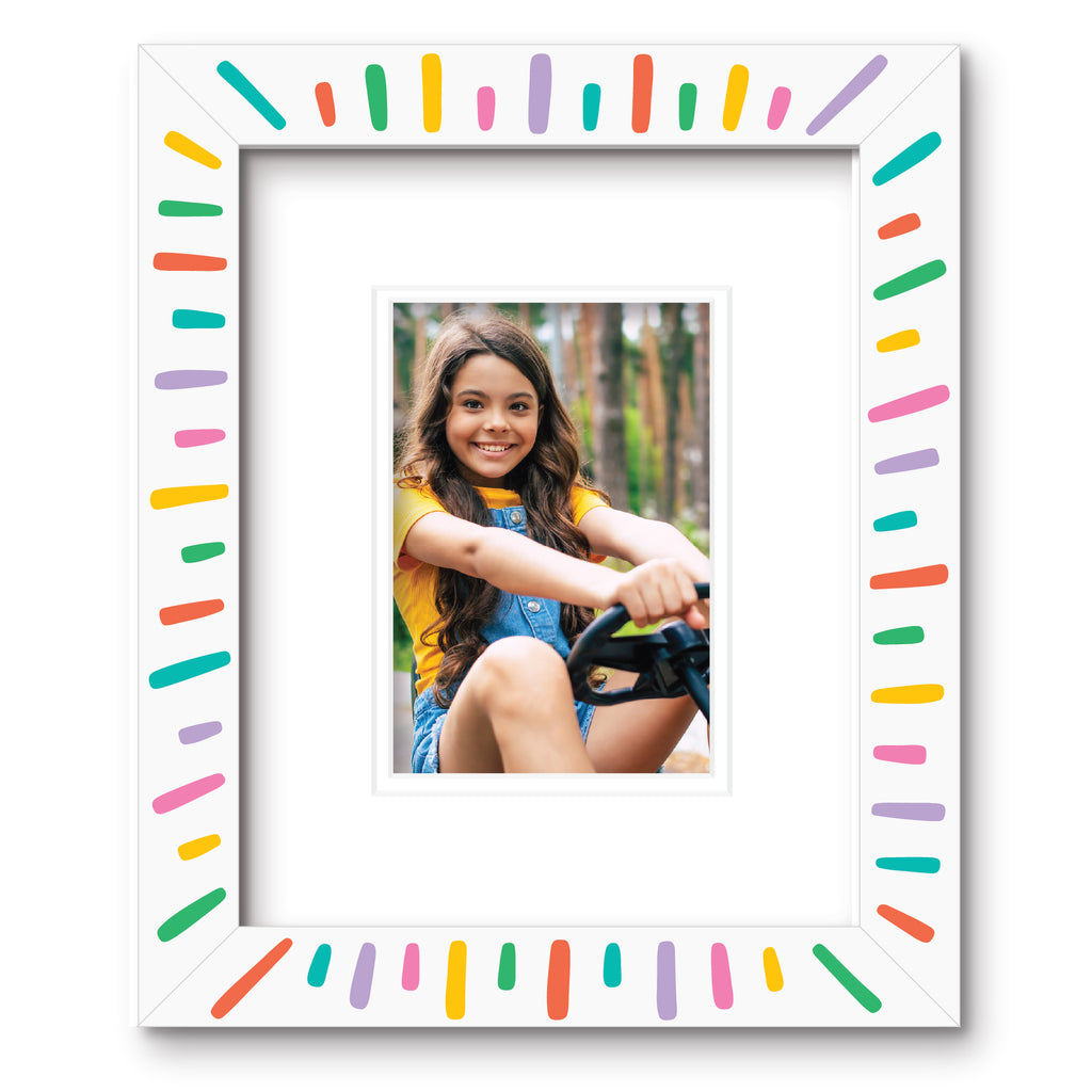 ColorBloom Moments™ - Multi-Color Grads - 8"x10" 1-4"x6" Opening Easel Back/Wall Frame