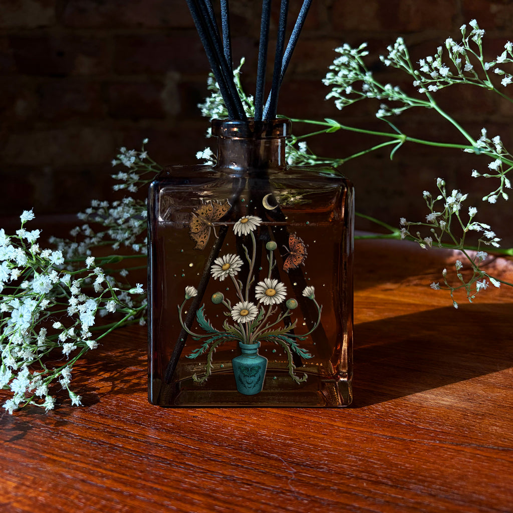 Ephemera - Daisy Cedarwood Oil Reed Diffuser