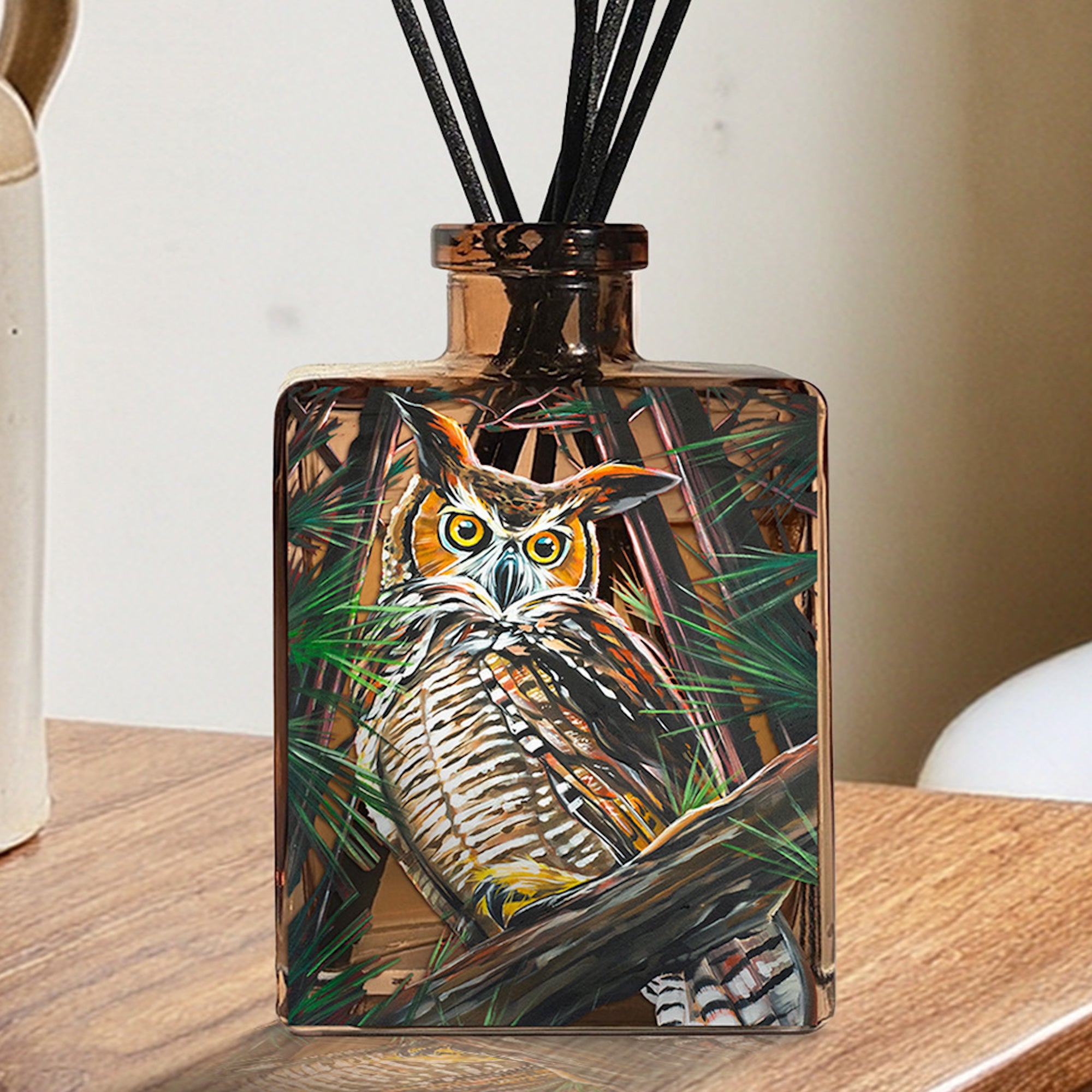 Great Horned Owl - Sandalwood and Orange Blossom 5oz Oil Reed Diffuser - Todd Laslo Collection