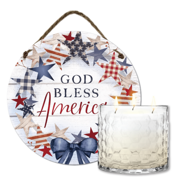 13.5oz Citronella Soy Wax Candle & 12" God Bless America Wreath Artboard Patio Set